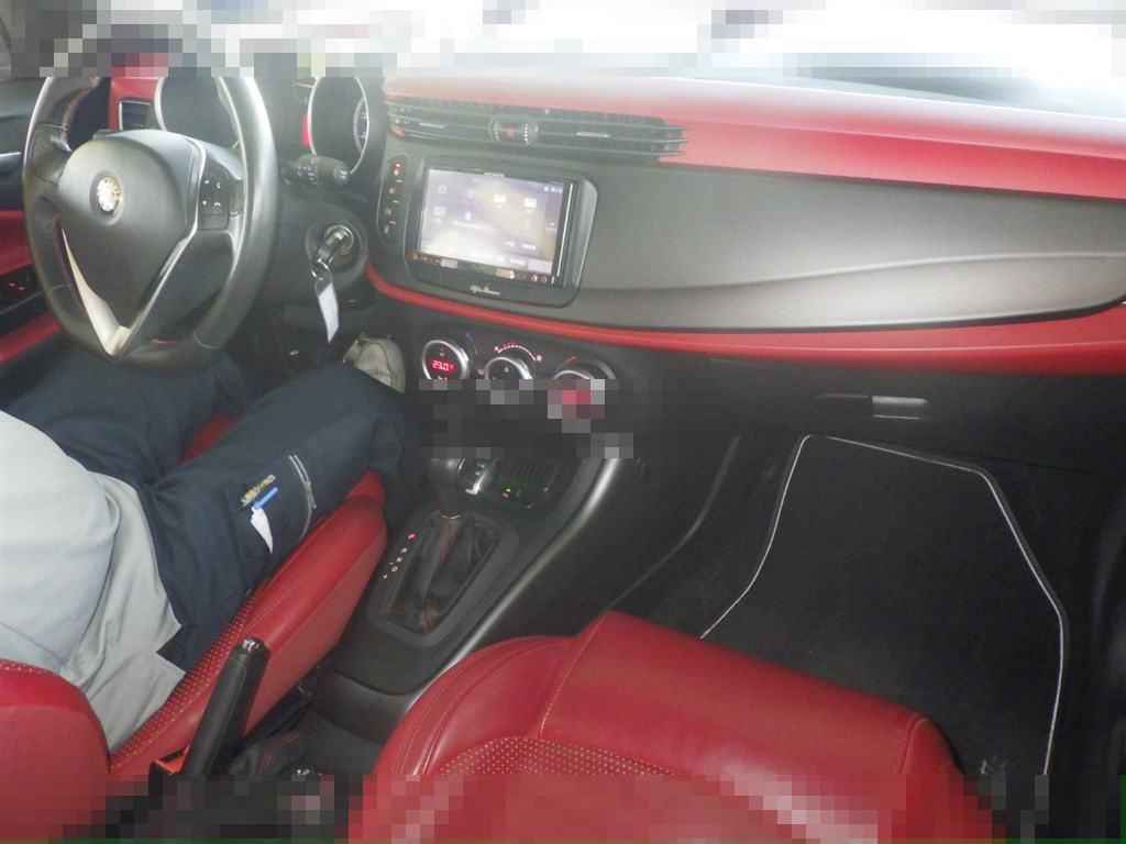 ALFA ROMEO GIULIETTA 2015 - Image 4