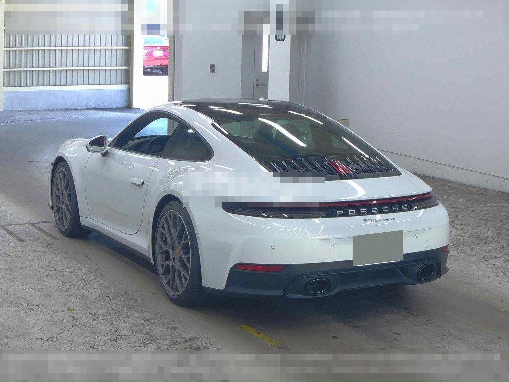 Porsche 911 CP 2025 - Image 3