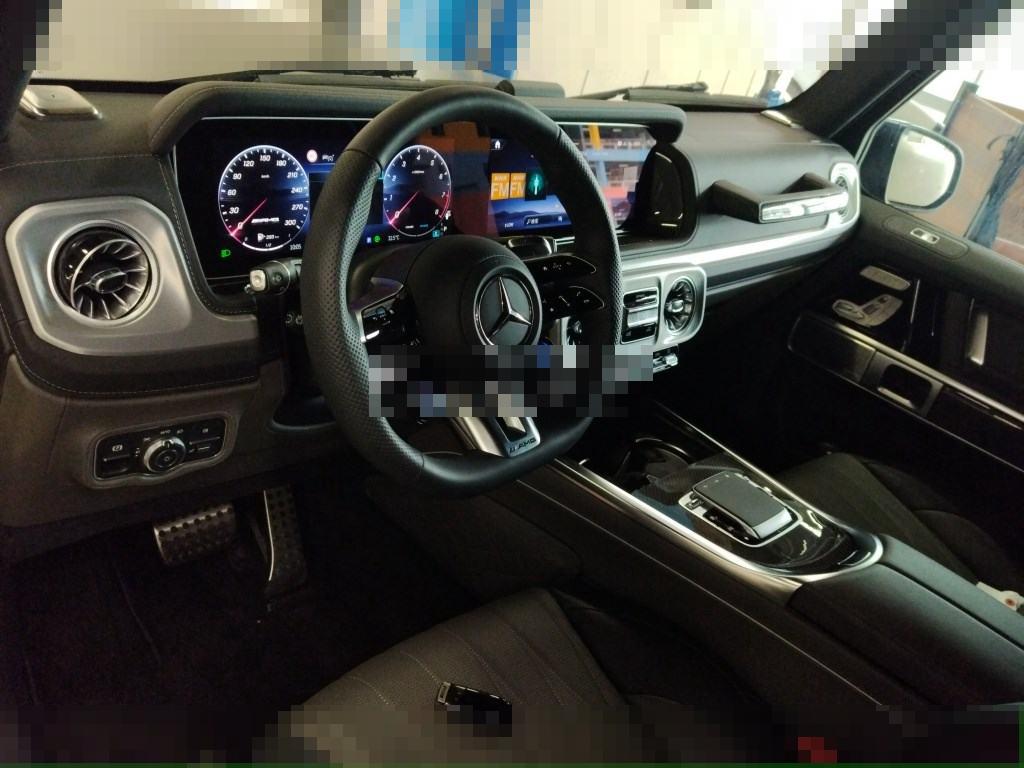 MERCEDES AMG G-CLASS 2024 - Image 4