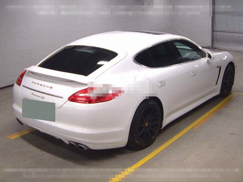 Porsche PANAMERA 2010 - Image 6