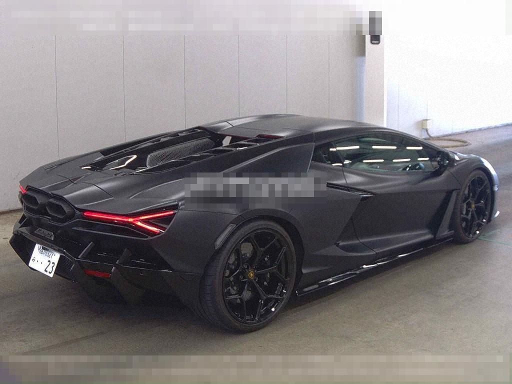 Lamborghini REVUELTO 2024 - Image 6