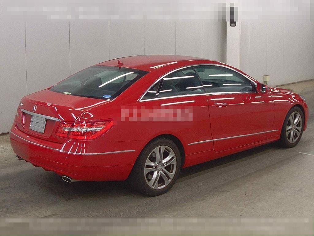 Mercedes-Benz E-Class 2009 - Image 6