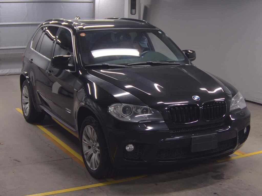 BMW X5 2011 - Image 2