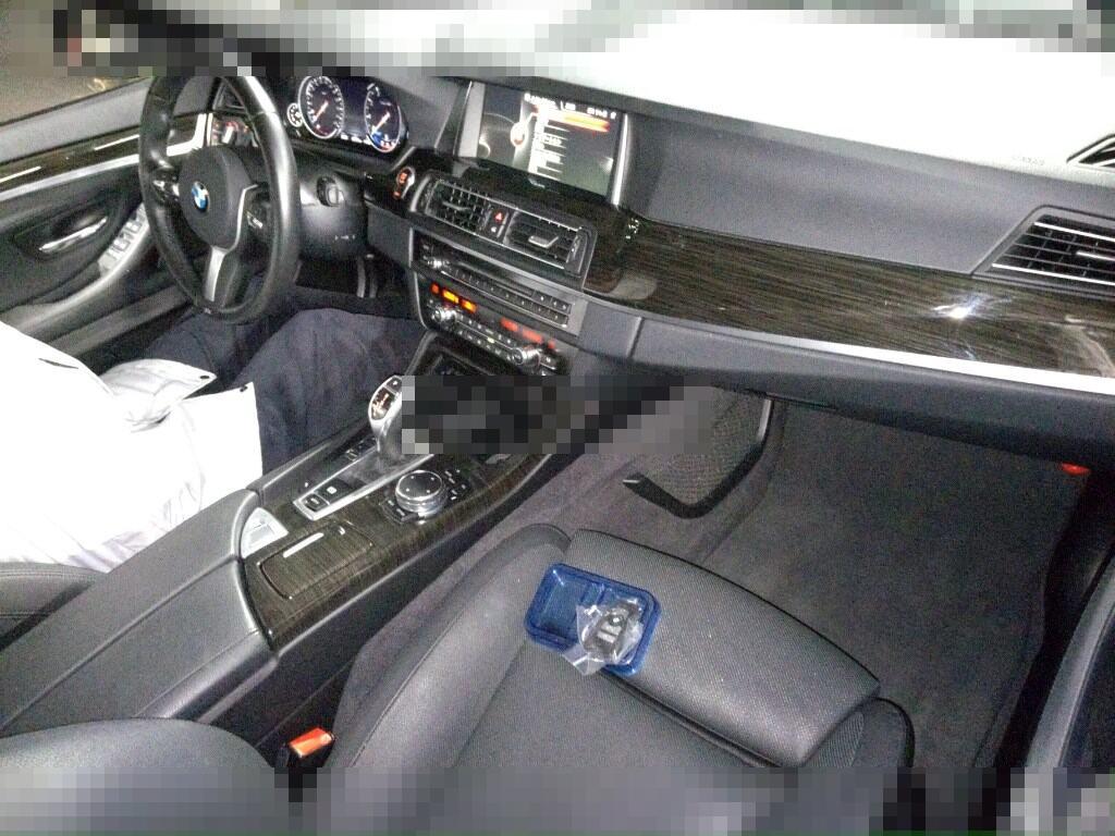 BMW 5 Series 2016 - Image 4