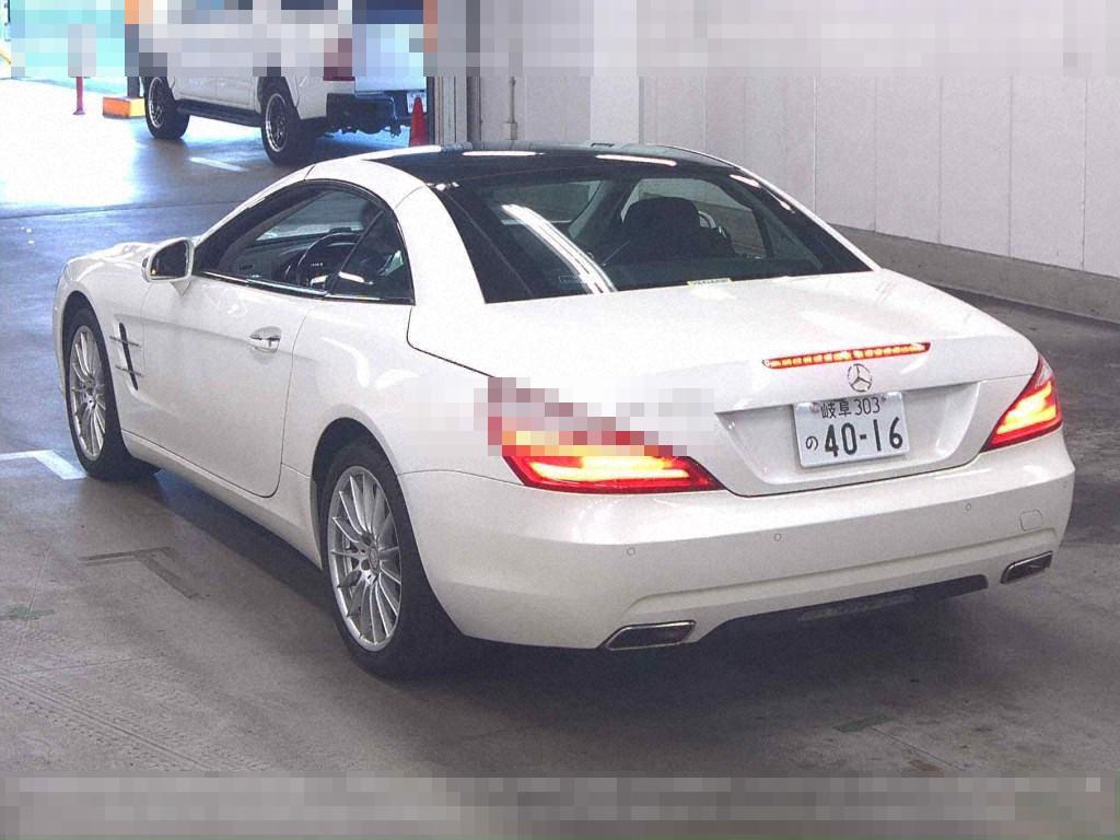 Mercedes-Benz SL OP 2012 - Image 3