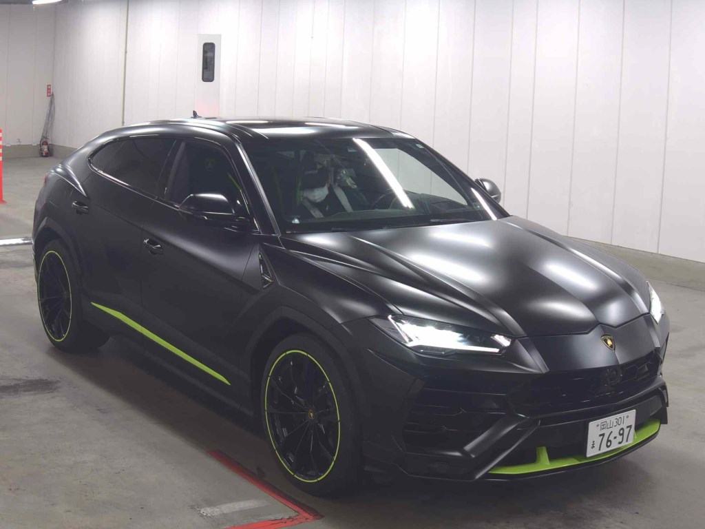 Lamborghini URUS 2022 - Image 1