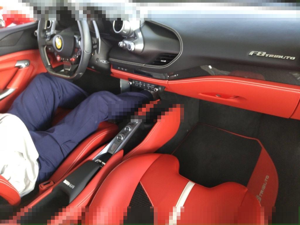Ferrari F8 TRIBUTO 2021 - Image 4