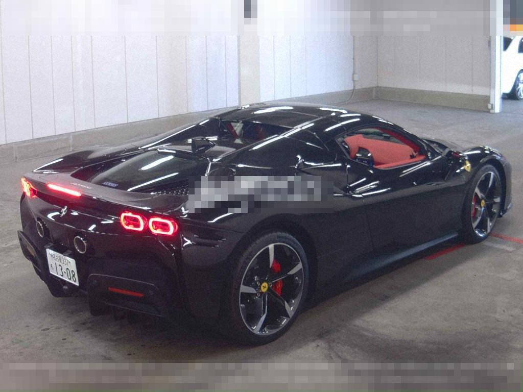 Ferrari SF90 SPIDER 2025 - Image 6