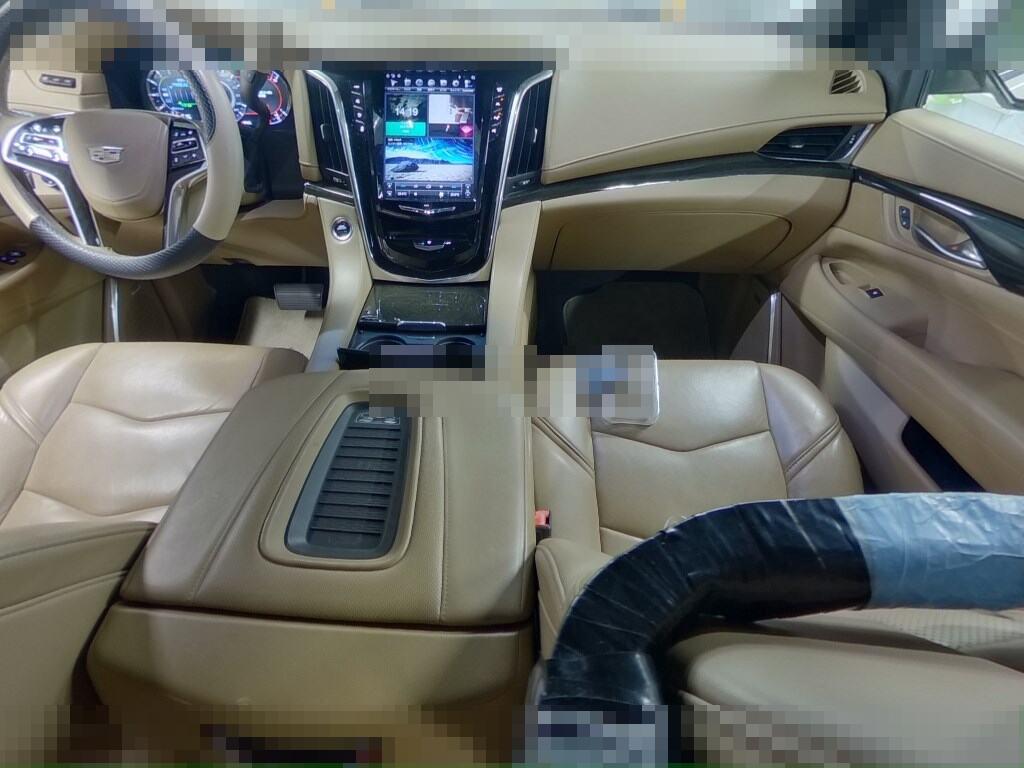 Cadillac ESCALADE 2018 - Image 4