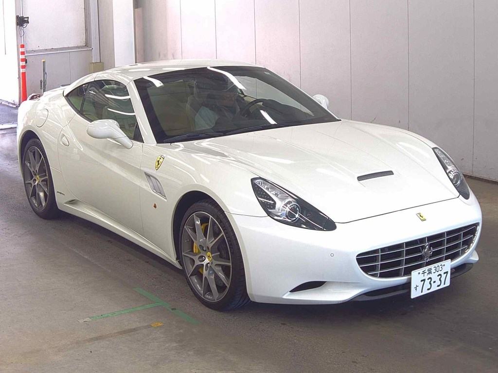 Ferrari CALIFORNIA 30 2013 - Image 2