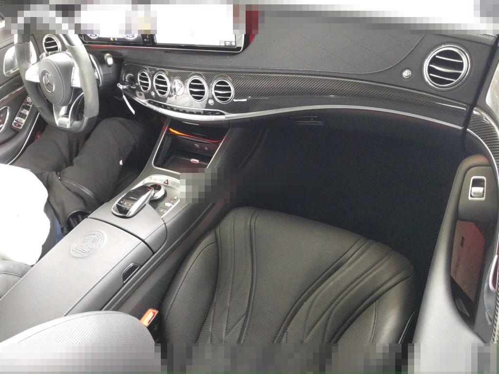 MERCEDES AMG S-CLASS 2016 - Image 4