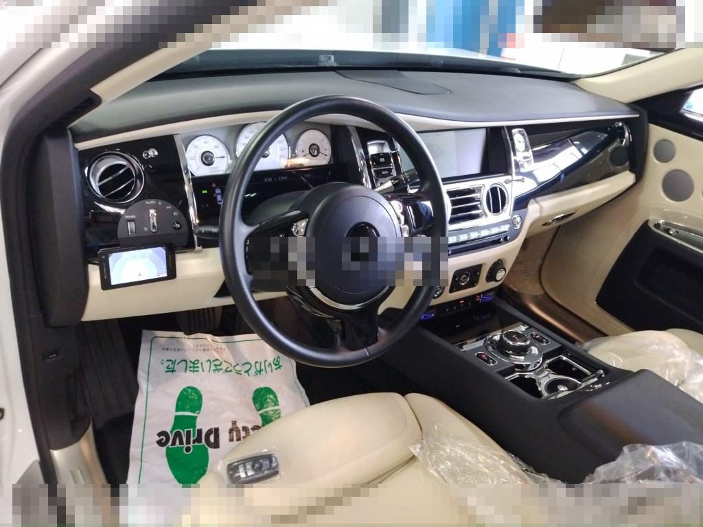 Rolls Royce GHOST 2016 - Image 4