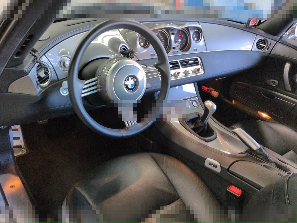 BMW Z8 2000 - Image 4