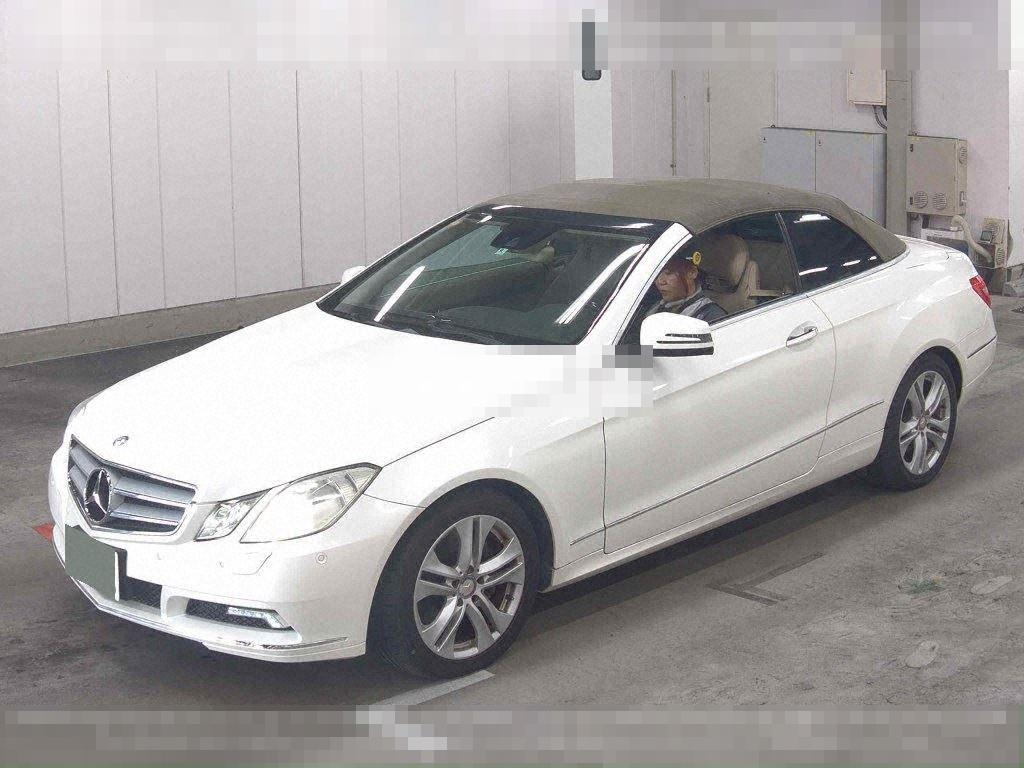Mercedes-Benz E-Class 2010 - Image 5