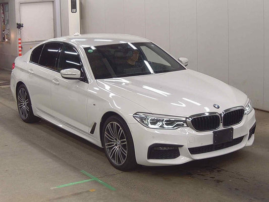 BMW 5 Series 2019 - Image 1