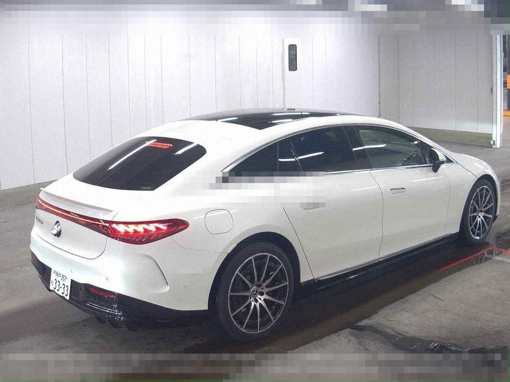 Mercedes-Benz EQS 2023 - Image 6