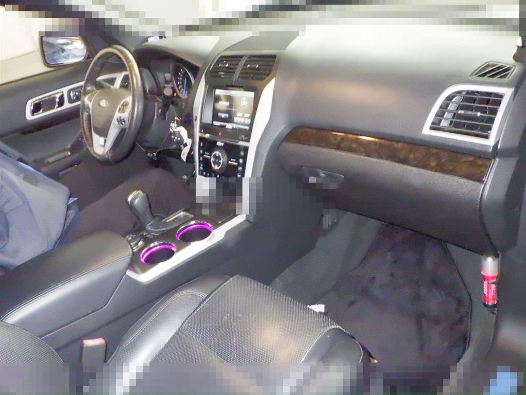 Ford Explorer 2012 - Image 4