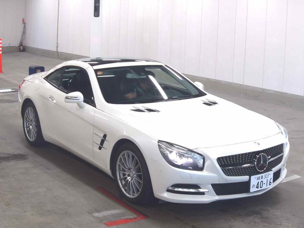 Mercedes-Benz SL OP 2012 - Image 2