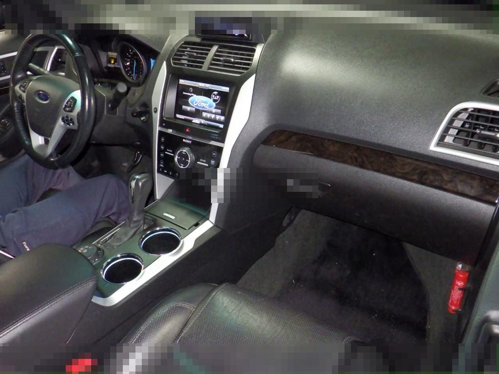 Ford Explorer 2013 - Image 4