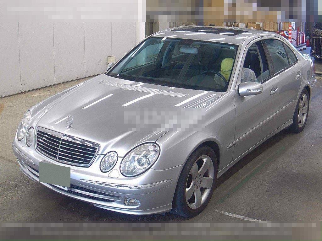 Mercedes-Benz E-Class 2002 - Image 5