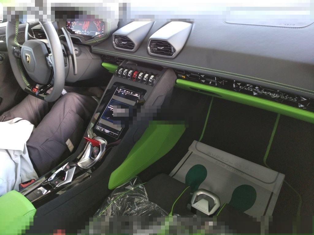 Lamborghini HURACAN CP 2024 - Image 4