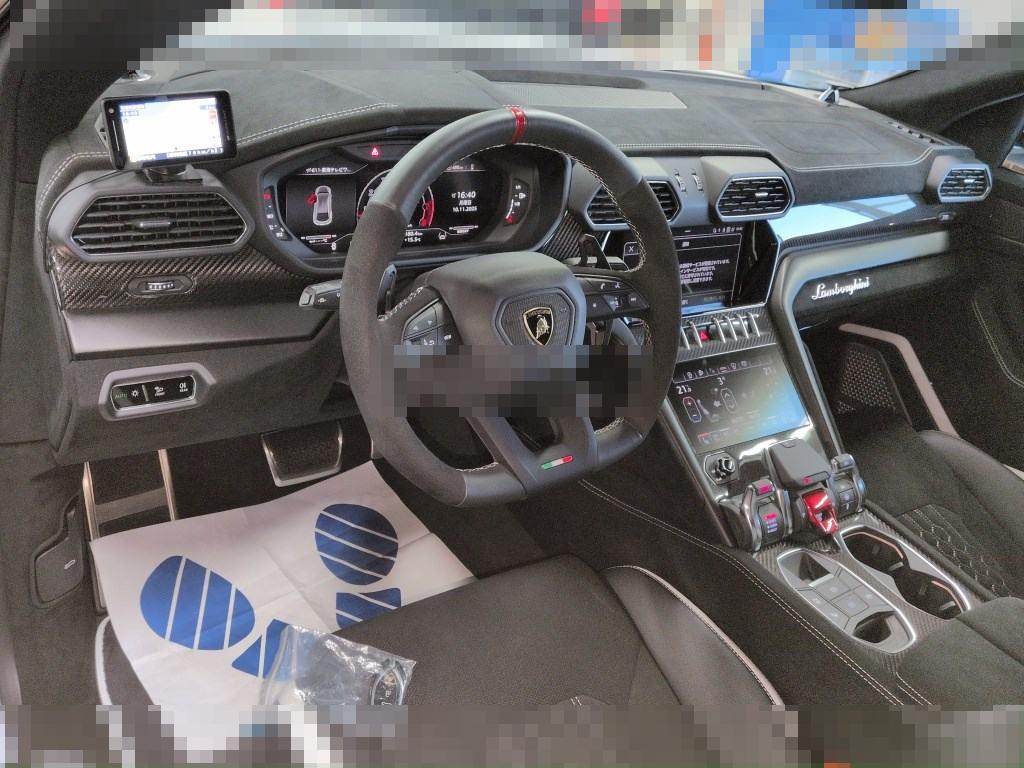 Lamborghini URUS 2025 - Image 4