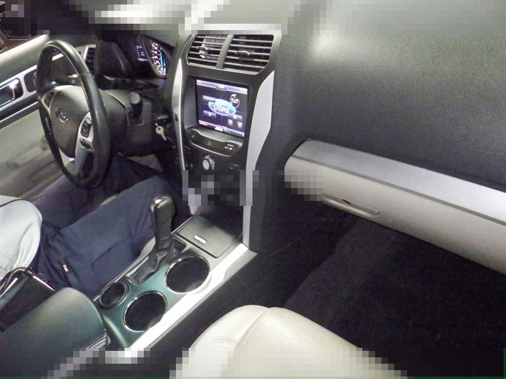 Ford Explorer 2012 - Image 4