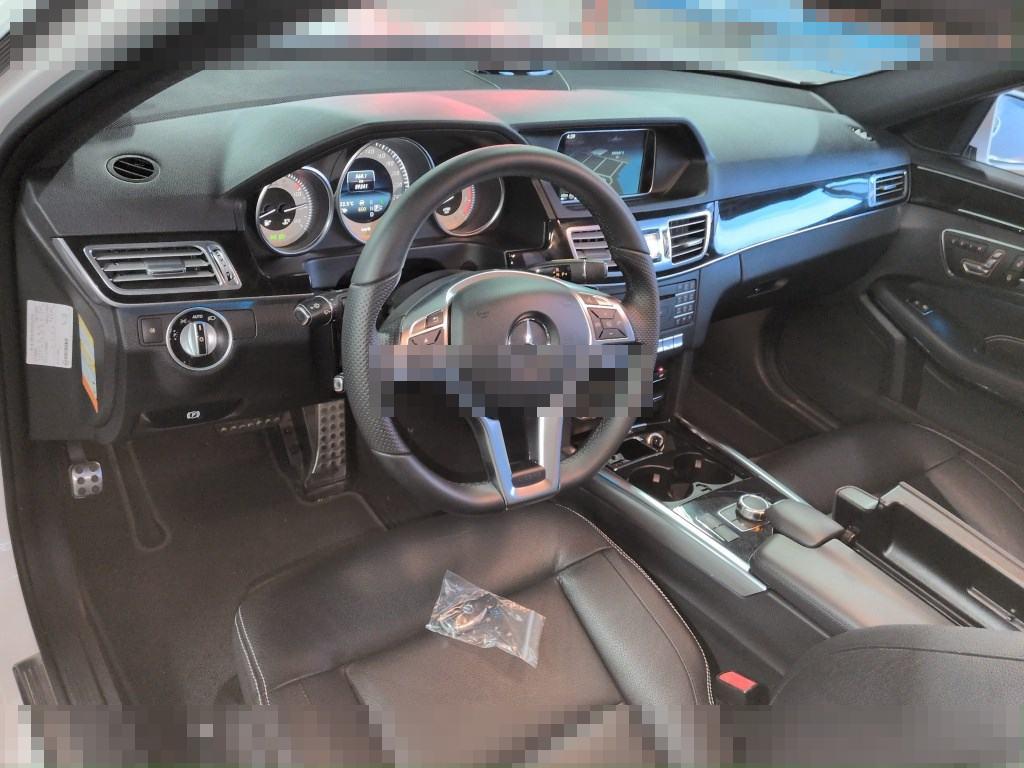 Mercedes-Benz E-Class Station Wagon 2015 - Image 4