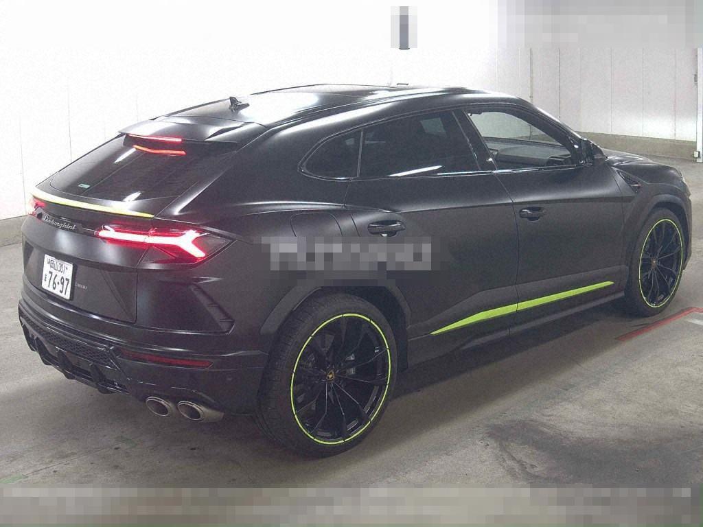 Lamborghini URUS 2022 - Image 6