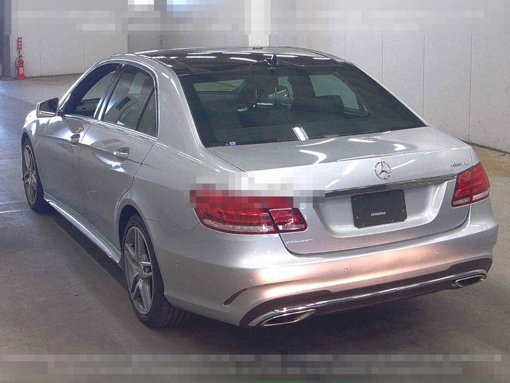 Mercedes-Benz E-Class 2016 - Image 3