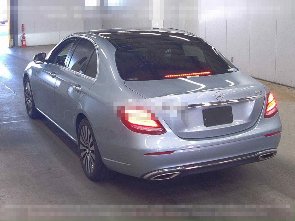 Mercedes-Benz E-Class 2017 - Image 3