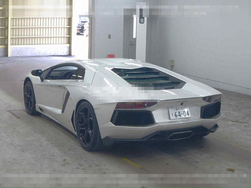 Lamborghini AVENTADOR CP 2011 - Image 3