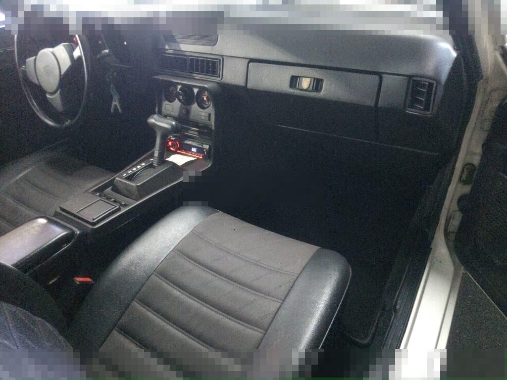 Porsche 924 1988 - Image 4