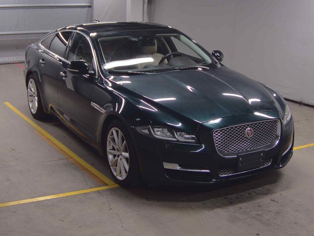 Jaguar XJ 2016 - Image 2