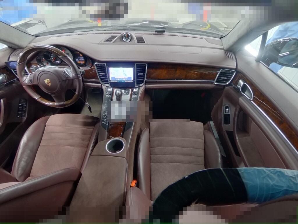 Porsche PANAMERA 2012 - Image 4