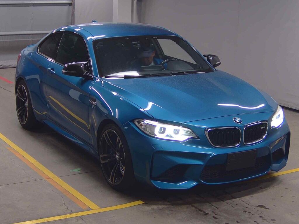 BMW M2 2017 - Image 2