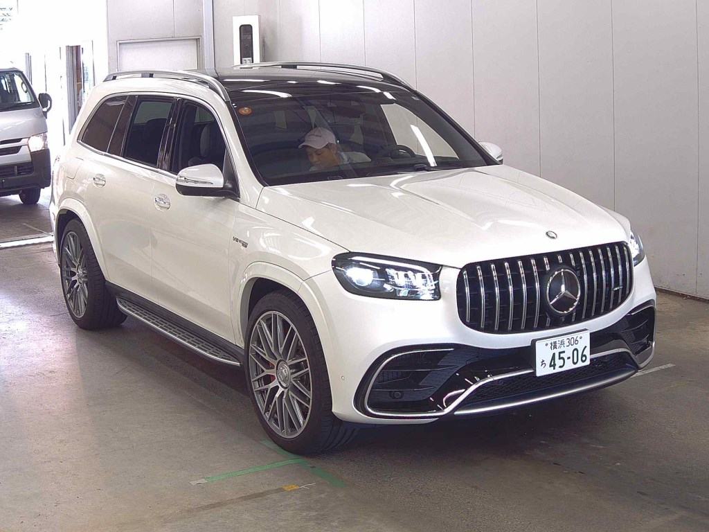 MERCEDES AMG GLS 2025 - Image 2