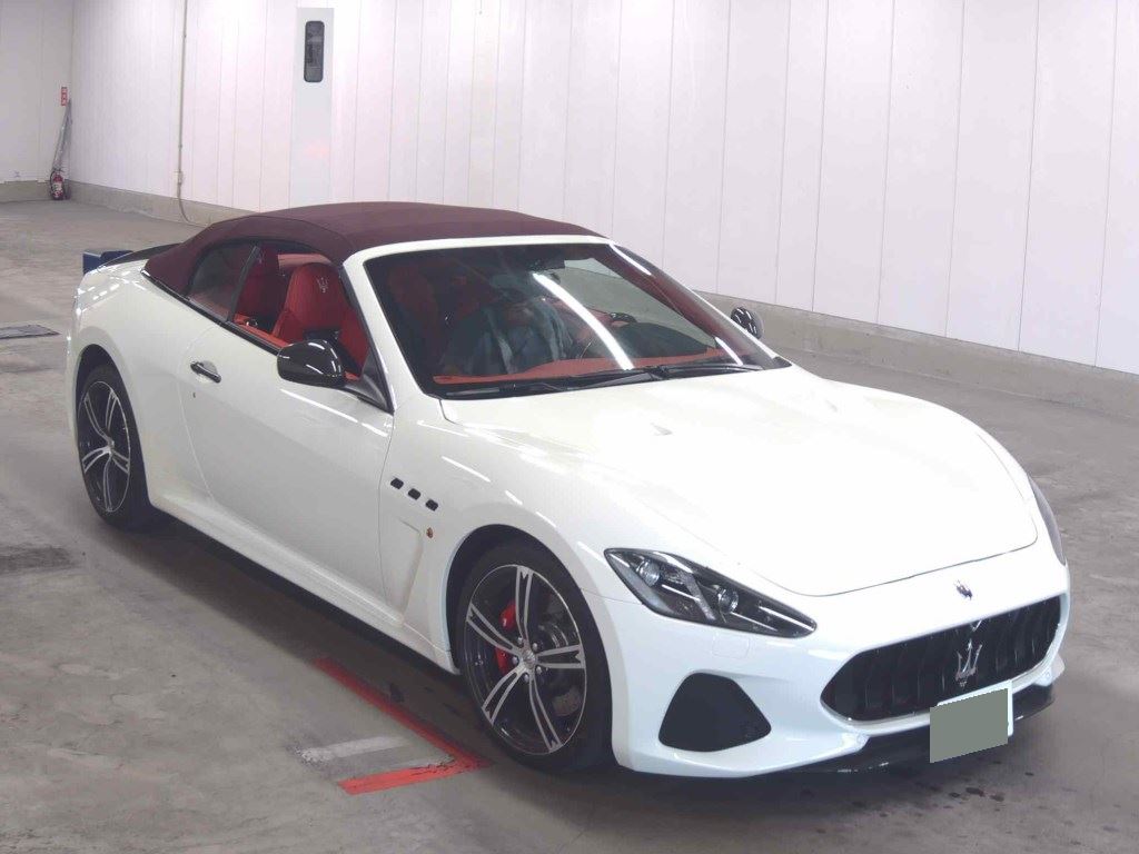 Maserati GRANCABRIO 2018 - Image 2
