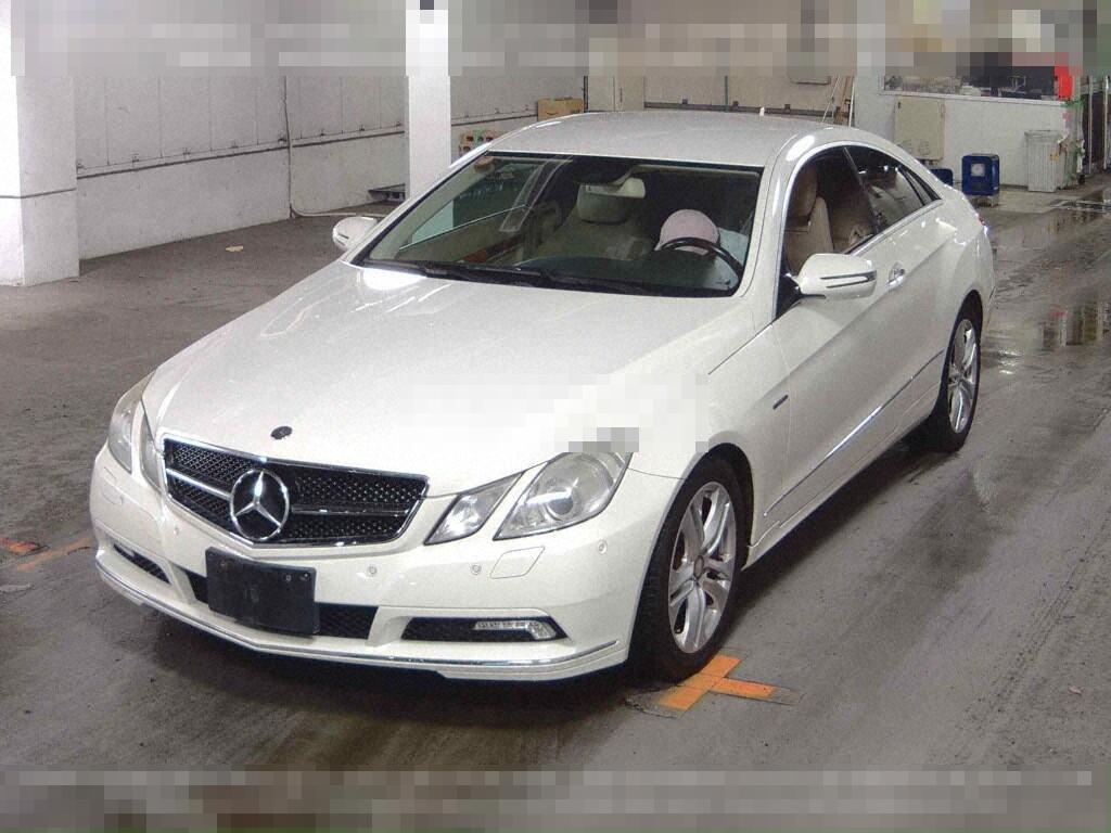 Mercedes-Benz E-Class 2009 - Image 5