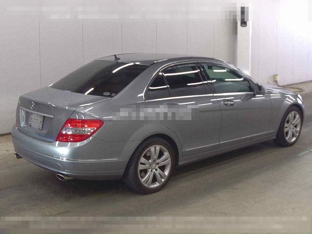 Mercedes-Benz C-Class 2010 - Image 6
