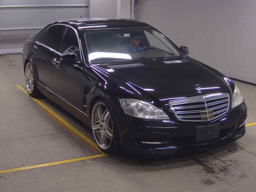 Mercedes-Benz S-Class 2006 - Image 1