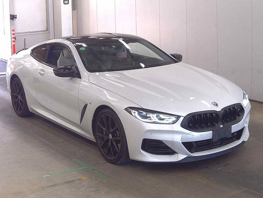 BMW 8 Series 2022 - Image 1