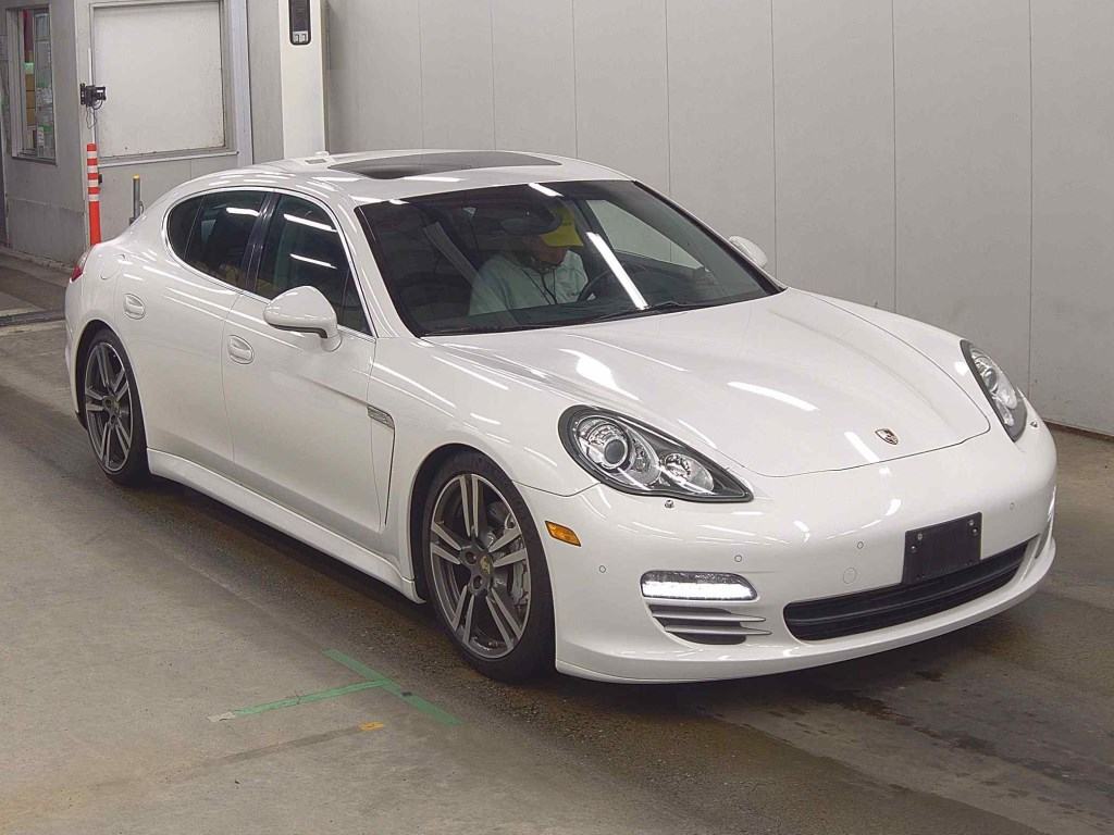 Porsche PANAMERA 2011 - Image 2