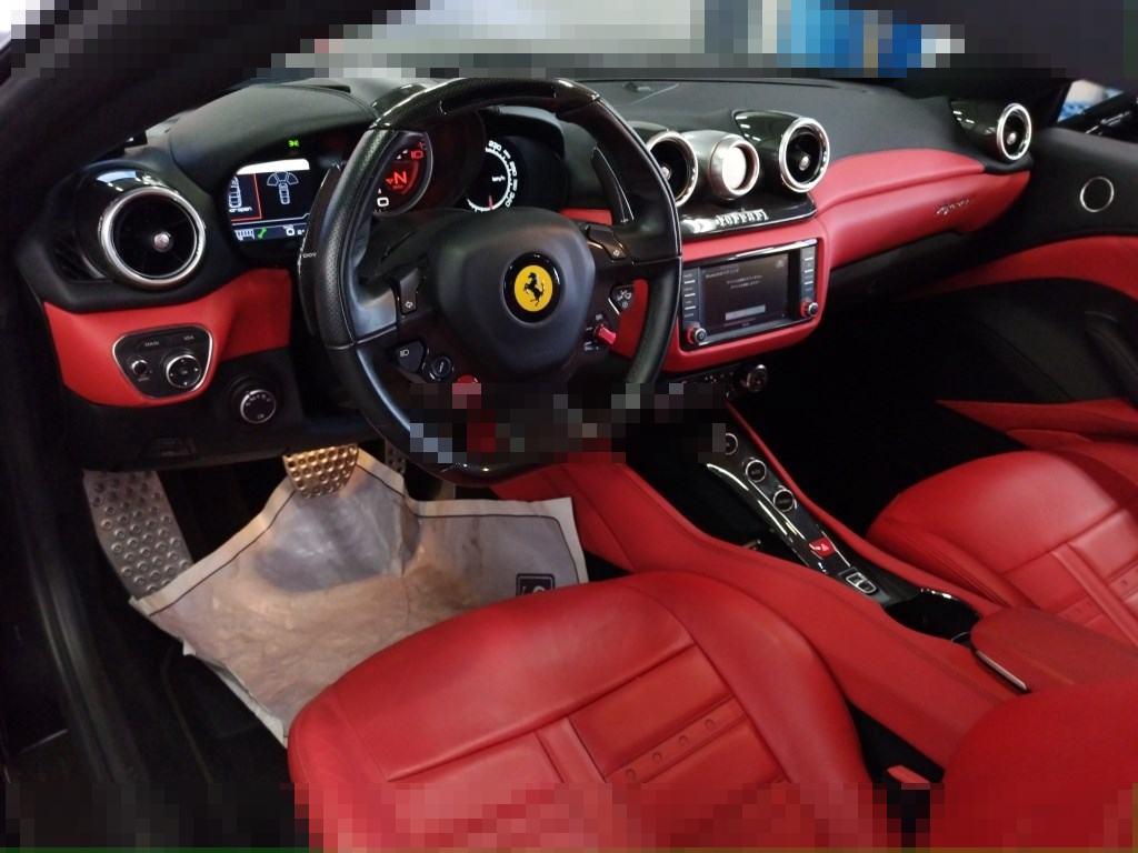 Ferrari CALIFORNIA T 2015 - Image 4