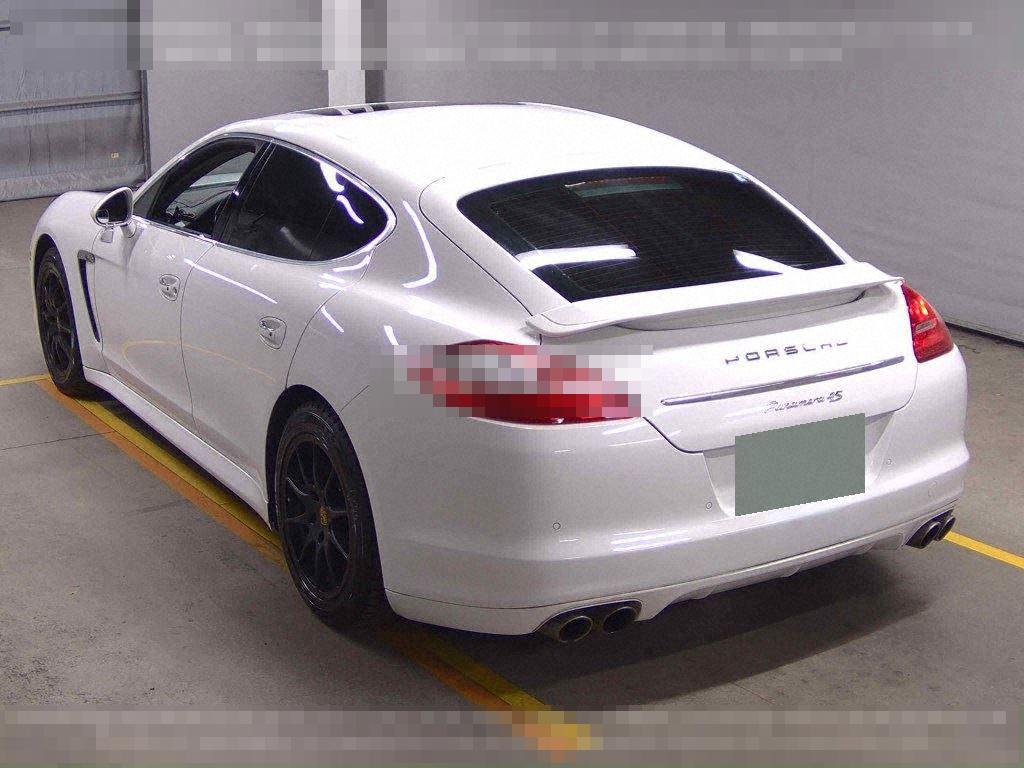Porsche PANAMERA 2010 - Image 3