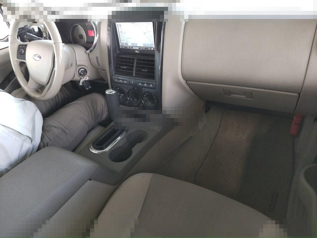 Ford Explorer 2007 - Image 4