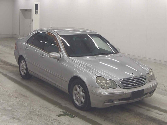 Mercedes-Benz C-Class 2002 - Image 1