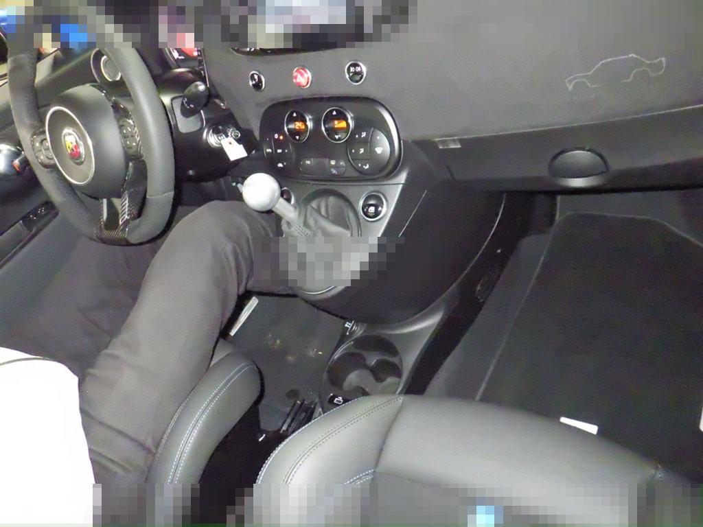 ABARTH 695 TRIBUTO 131 RALLY 2023 - Image 4