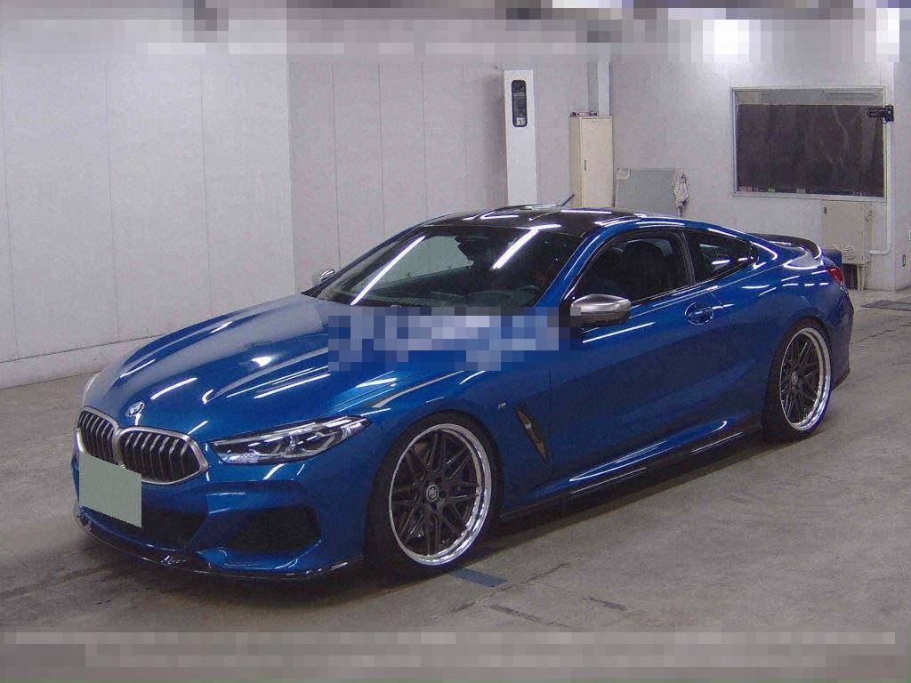 BMW 8 Series 2019 - Image 5
