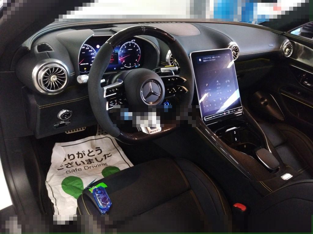 MERCEDES AMG GT CP 2024 - Image 4